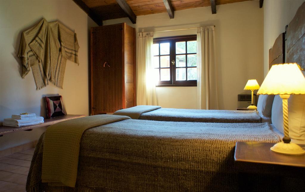B&B Casa Hernandez San Lorenzo  Δωμάτιο φωτογραφία